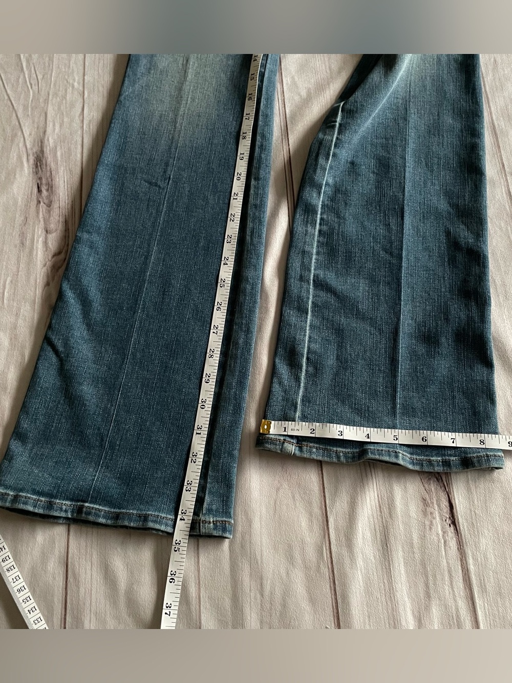 White House Black Market Everyday Soft Skinny Flare Jeans Womens 4L Blue Stretch - Picture 10 of 13